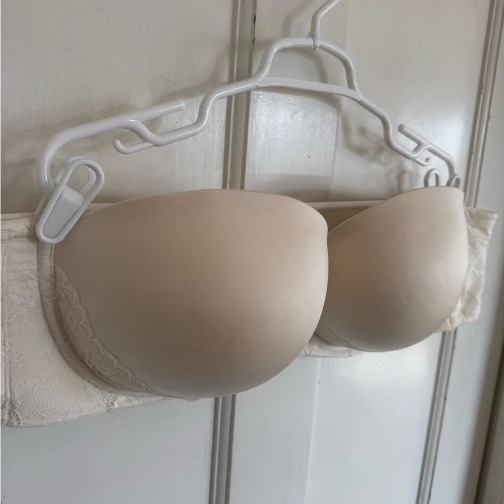 Torrid Curve straples bra size‎ 50C